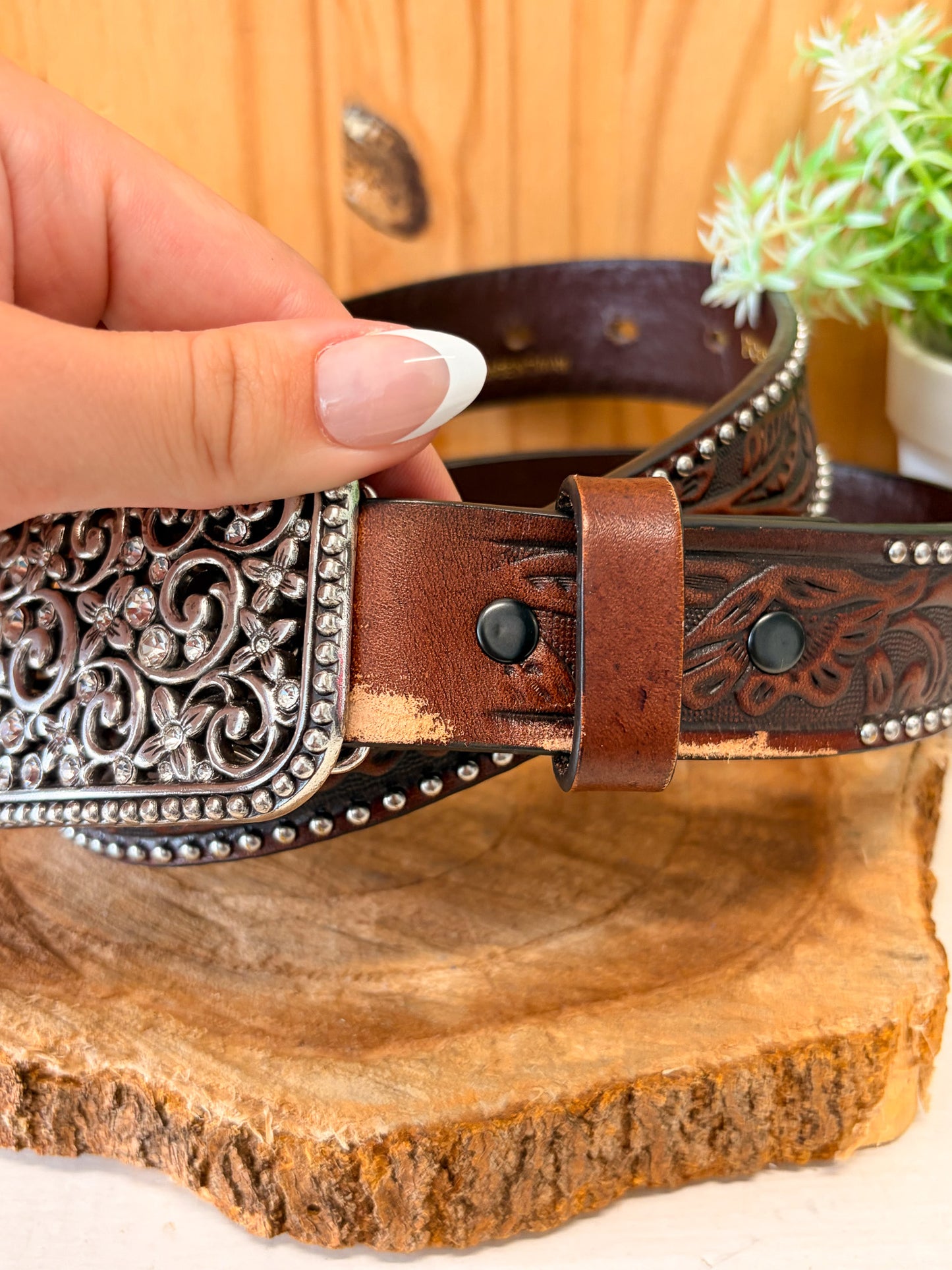 Ariat Floral Studded Leather Belt