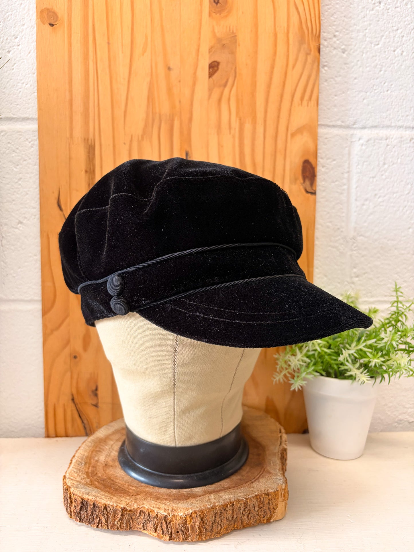 Black Velvet Newsboy Cap