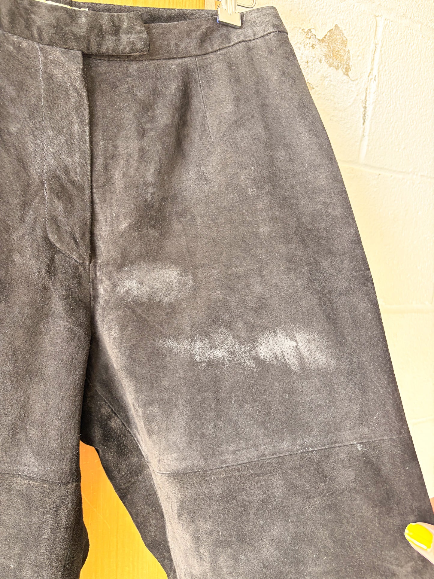 Black Leather Pants : 10