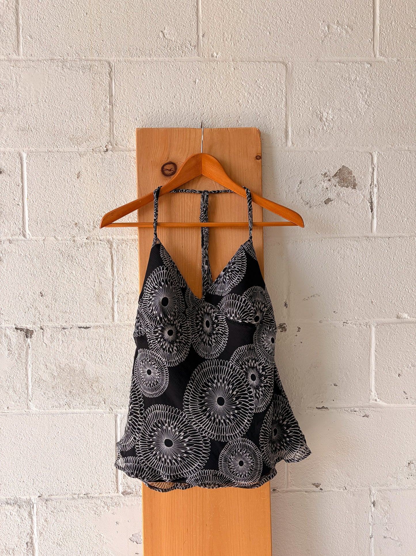 Black Floral Halter Top : L