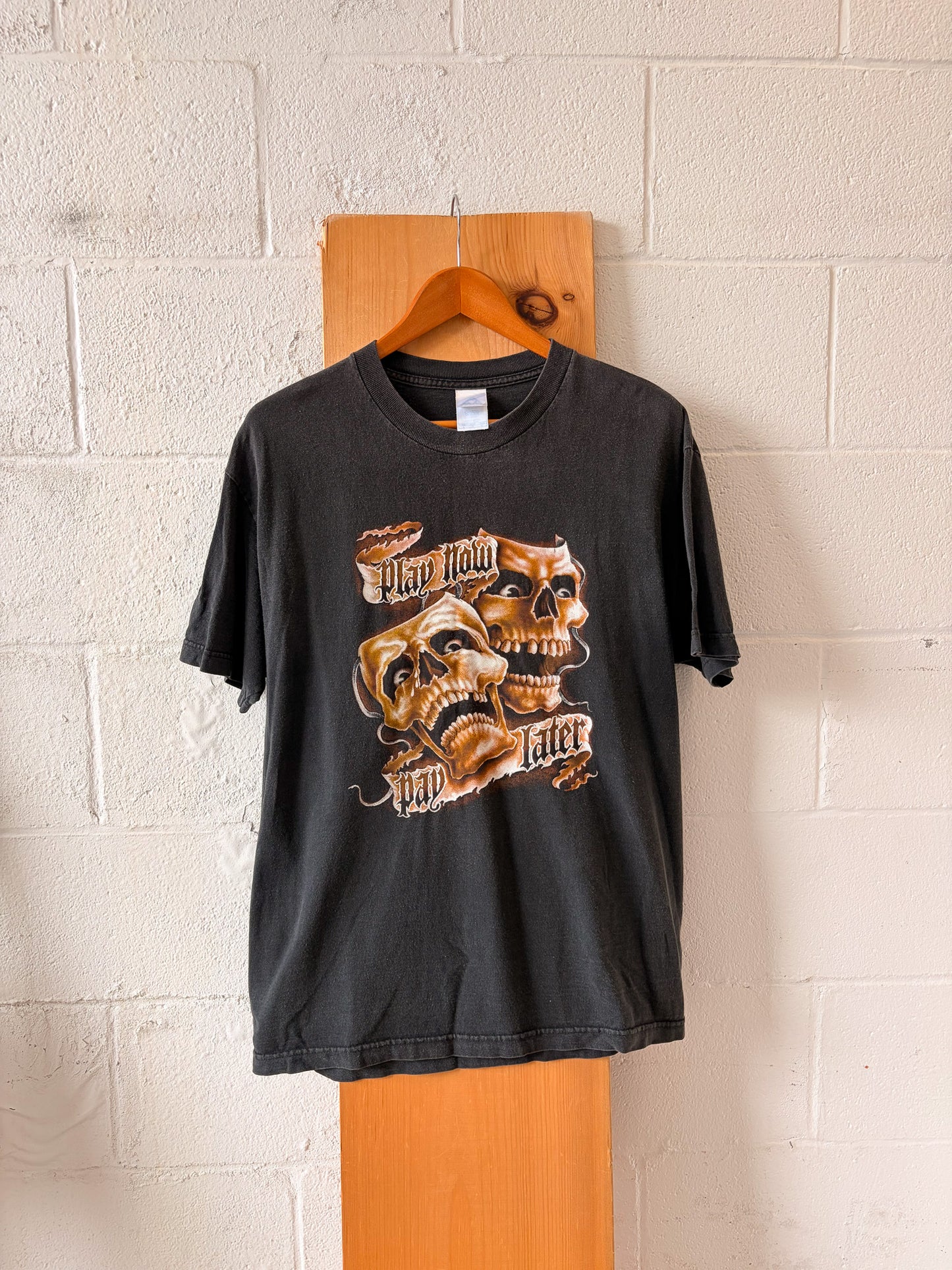 "Play Now Pay Later" Skull Tee : L