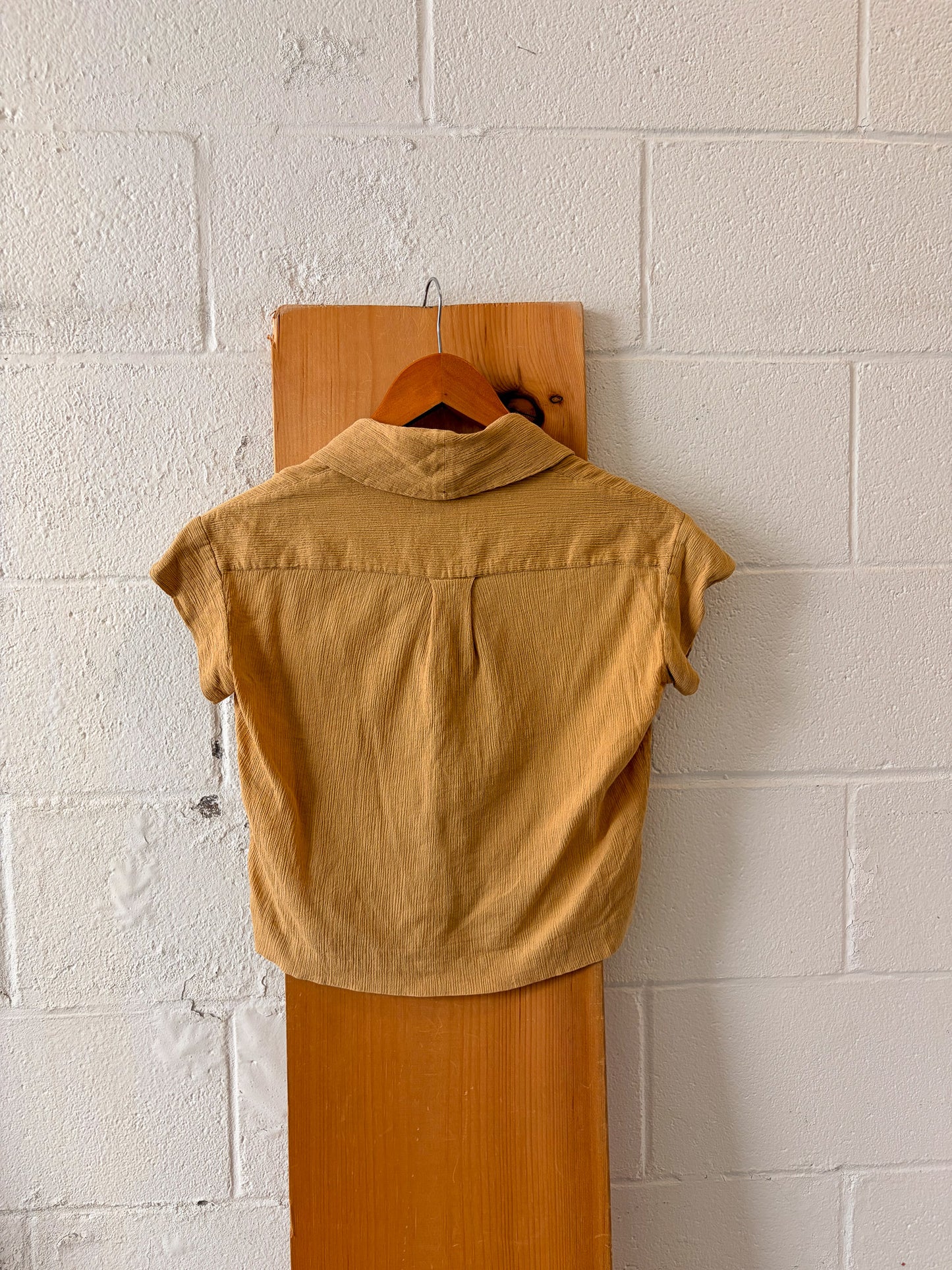 Vtg Cropped Tan Blouse : M