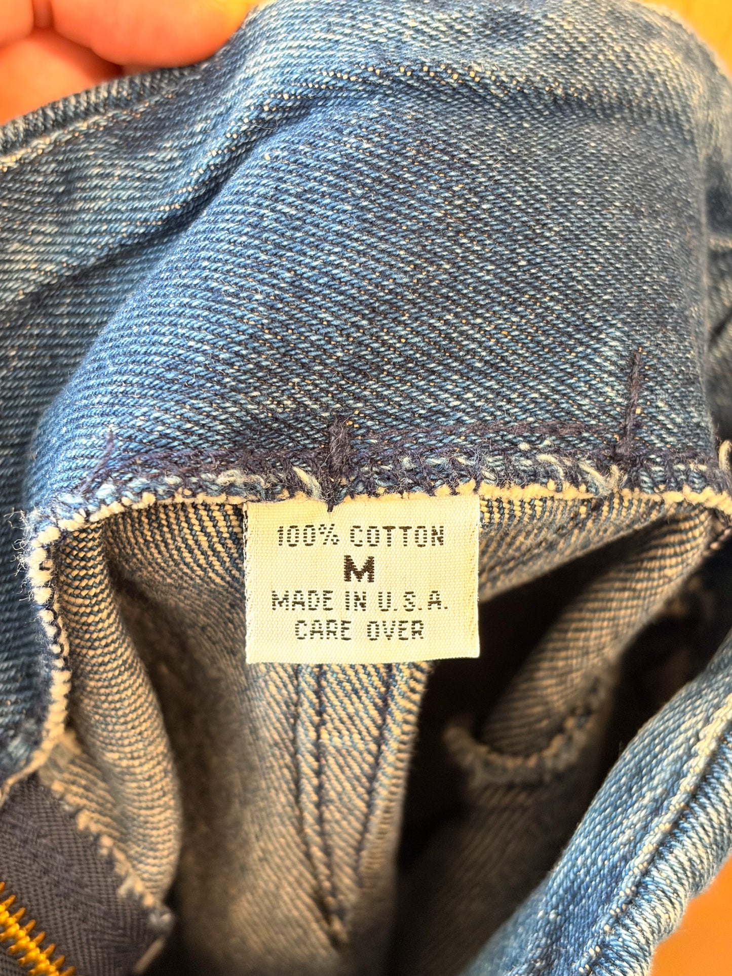 Medium Wash Denim Skirt : M