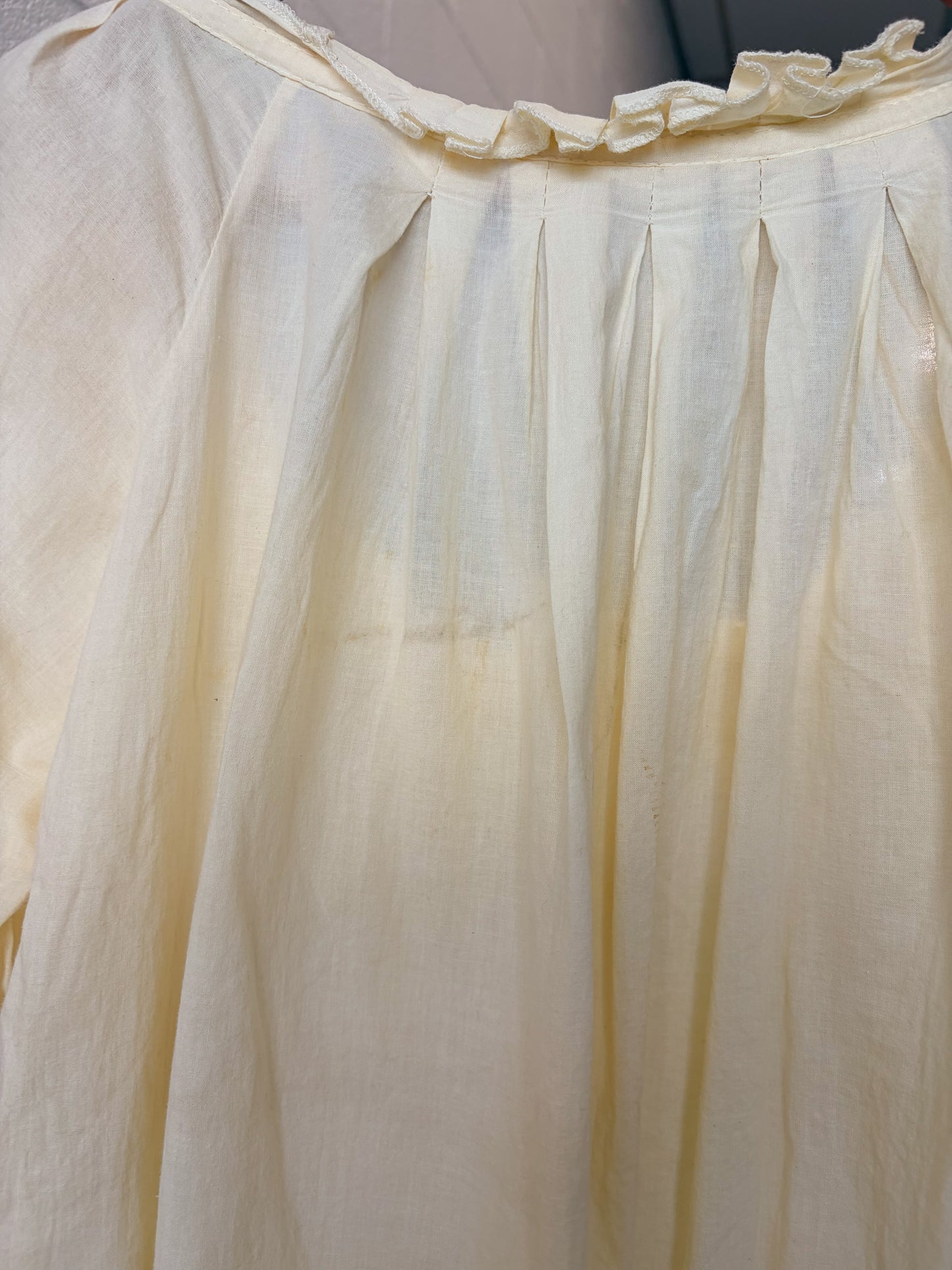 Lace Trimmed Puff Sleeve Top : M/L