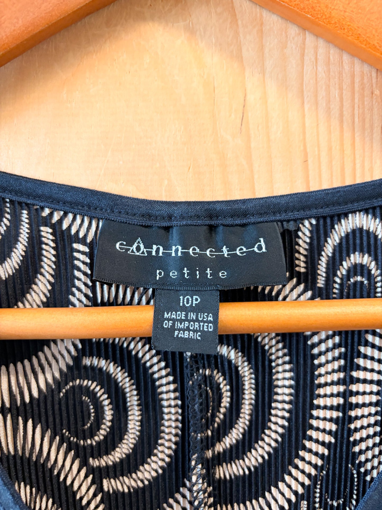 Spiral Patterned Blouse : 10P