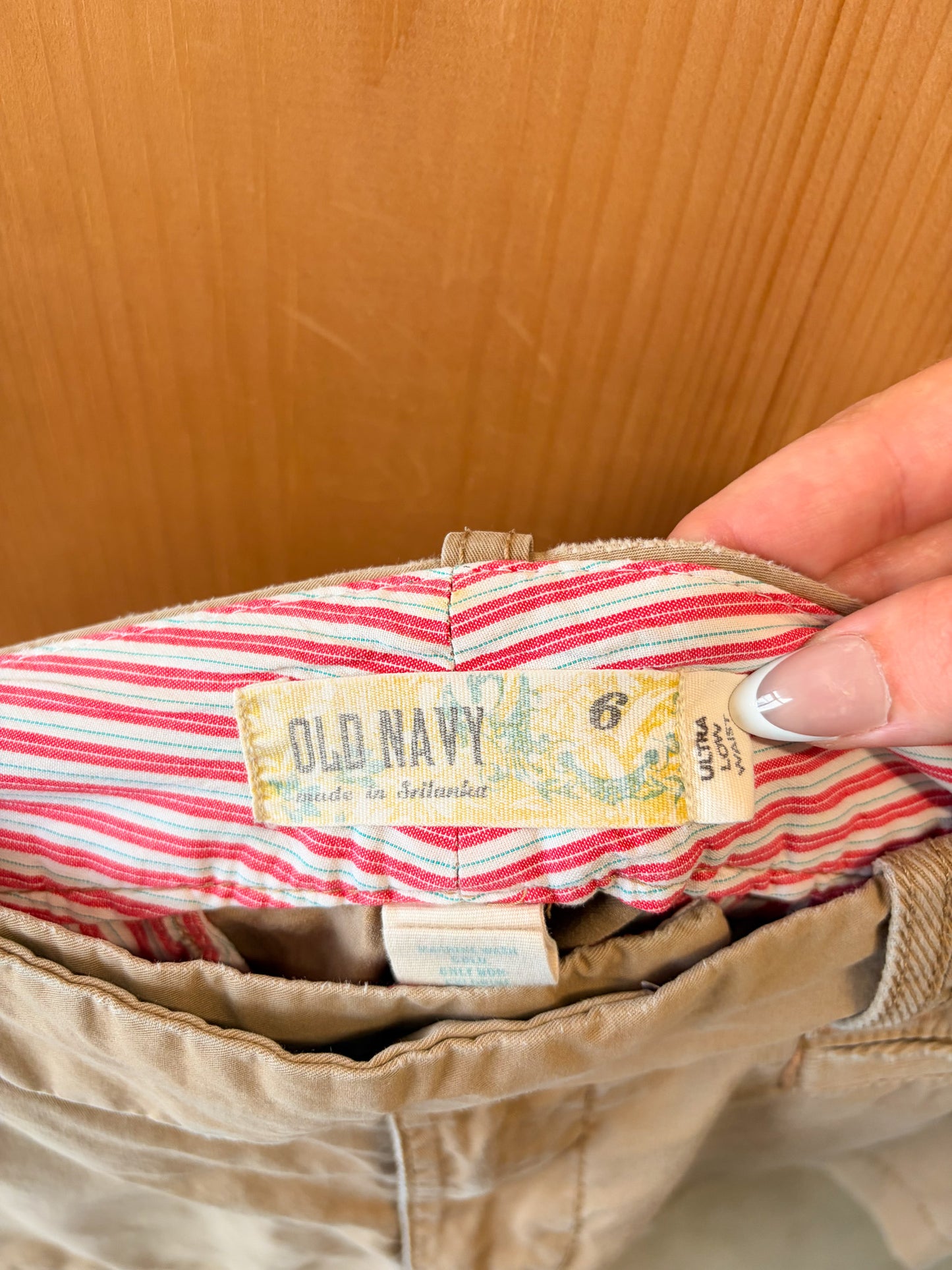 '07 Old Navy Shorts : 6