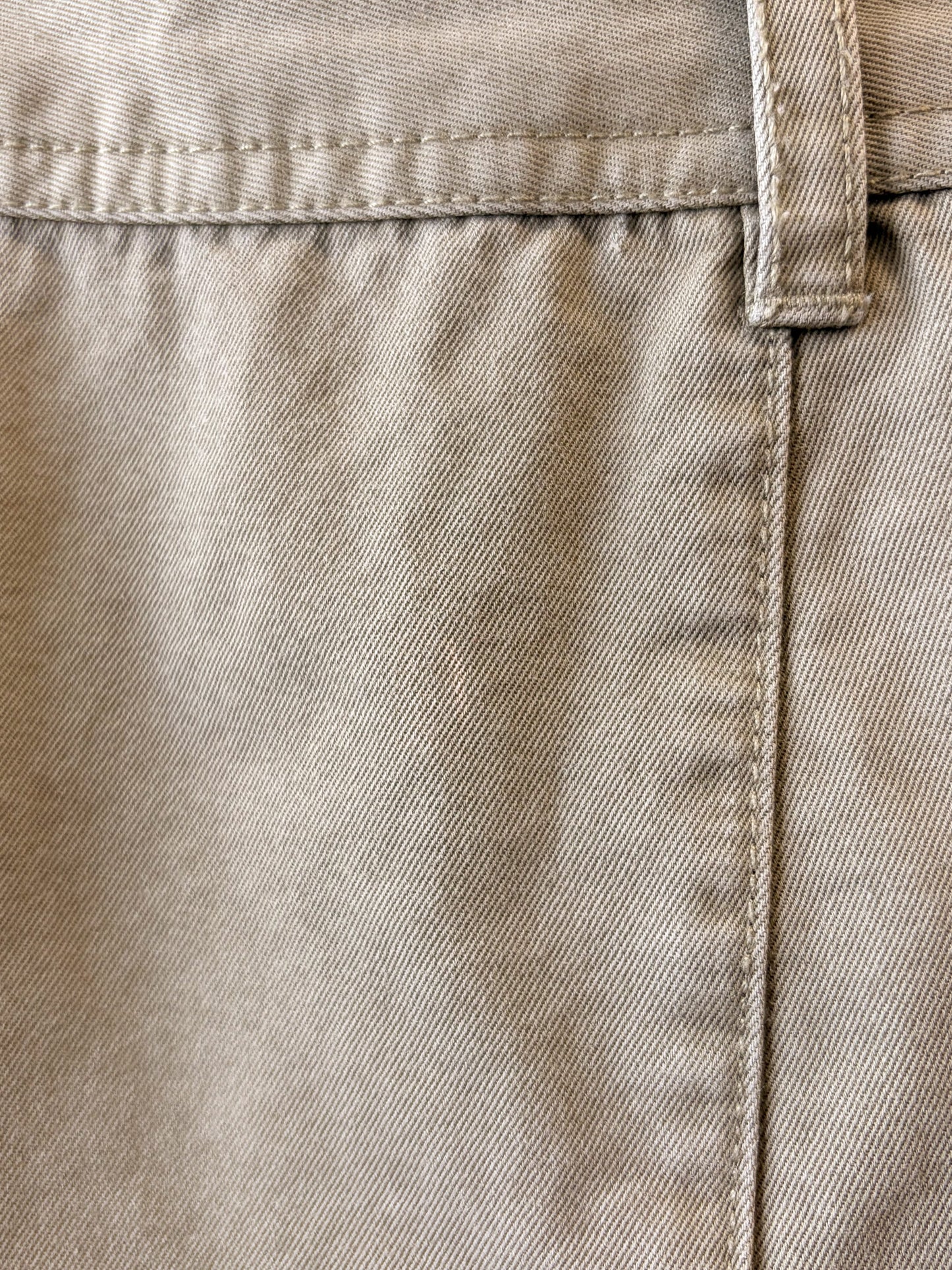 '03 Old Navy Khaki Skirt : 14