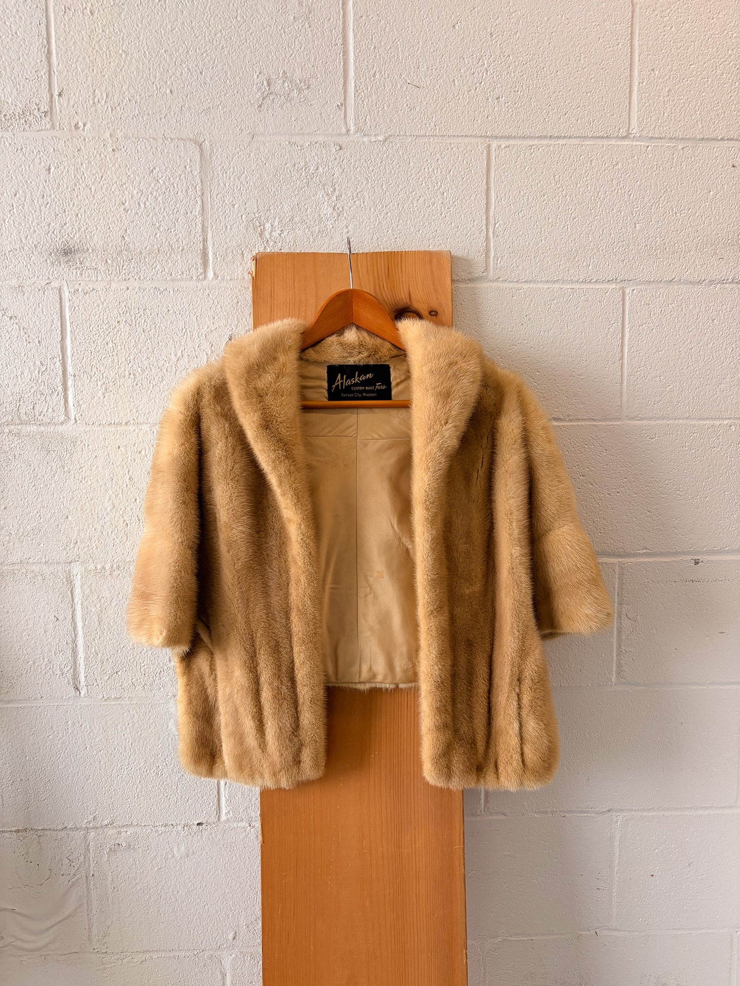 Vtg Fur Stole : OS (Local Pick Up Only) (As Is)