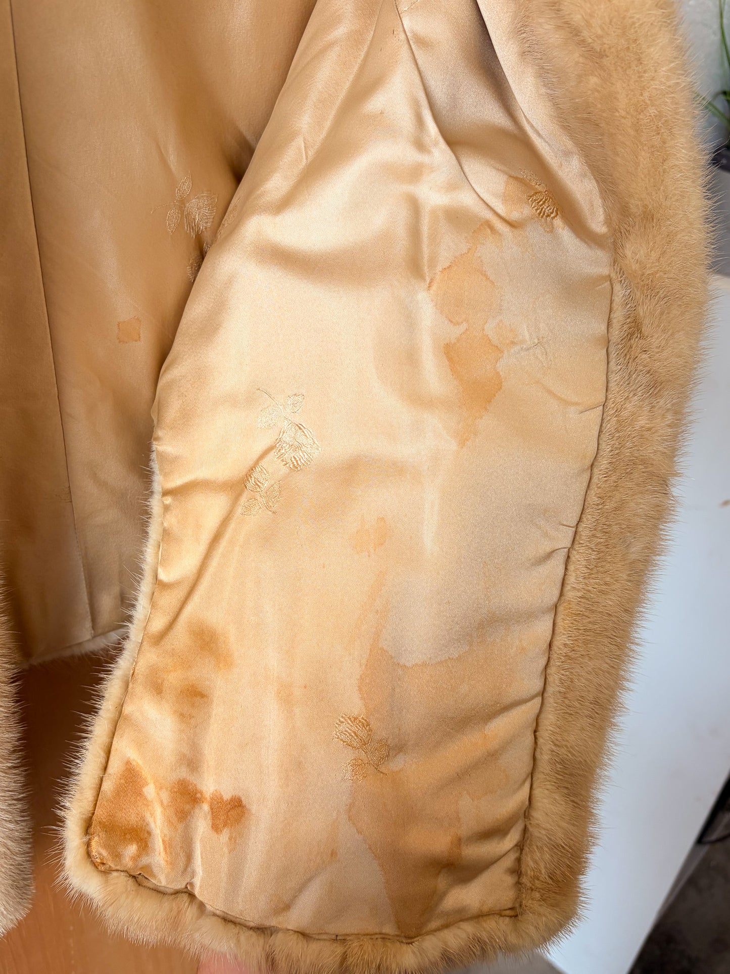 Vtg Fur Stole : OS (Local Pick Up Only) (As Is)
