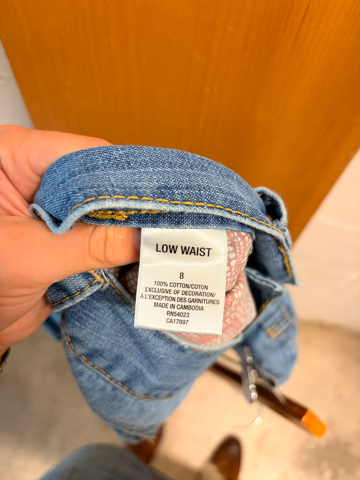 Old Navy Low Rise Denim Shorts : 8