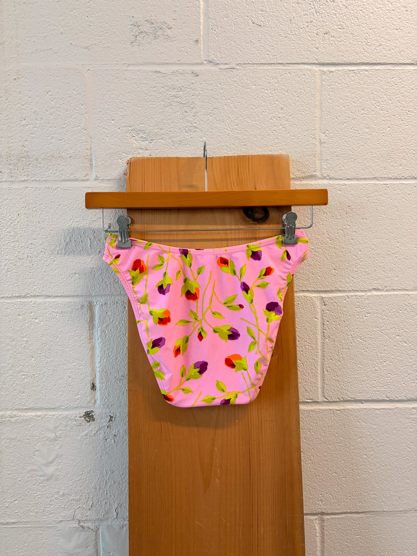 '01 Pink Floral Victoria's Secret Bikini Set : M